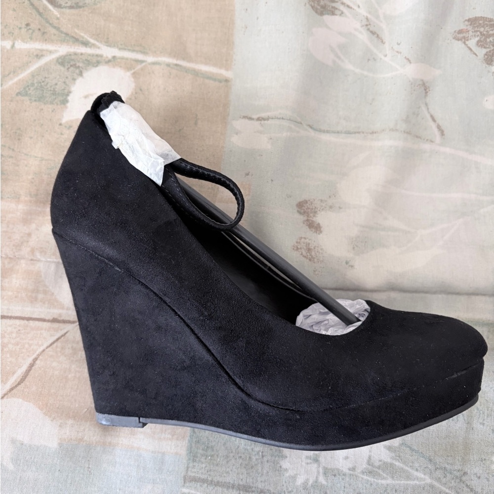Material Girl Black Wedge Shoes